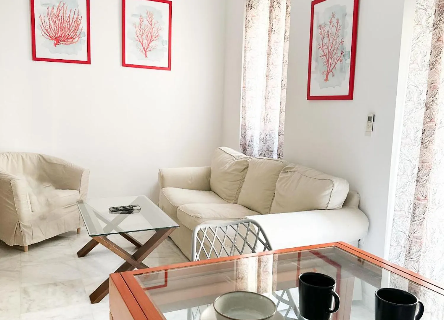 Apartment Central Cozy Budget 2Br Apt With Ac, 1 Bath, Private Parking Opt Seville