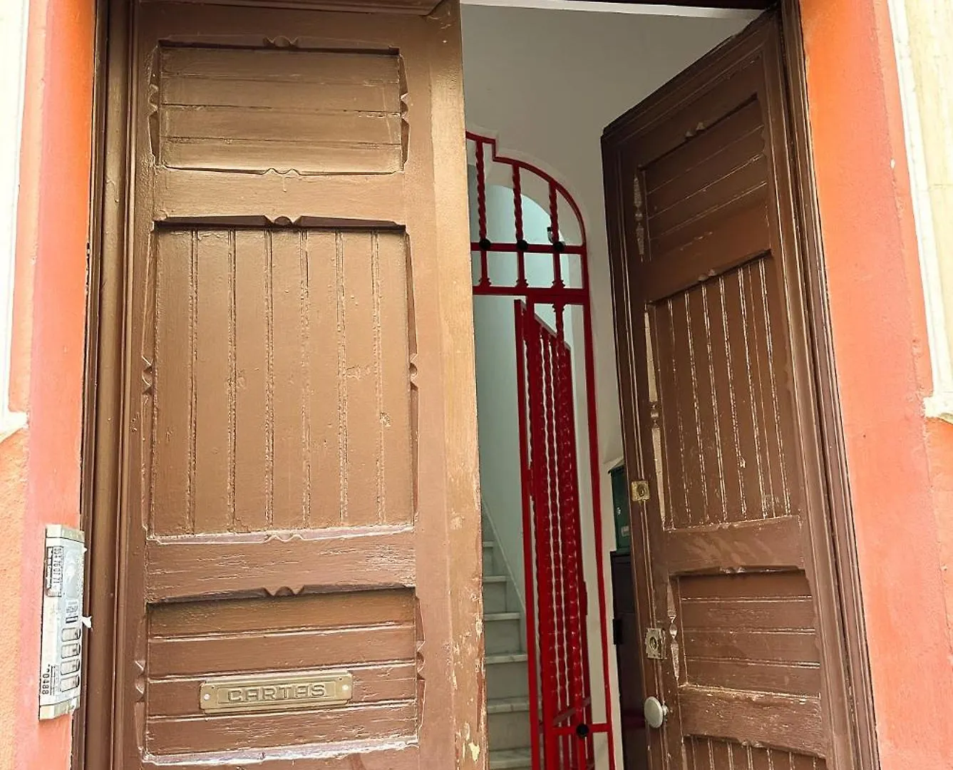 Central Cozy Budget 2Br Apt With Ac, 1 Bath, Private Parking Opt Севилья 0*,  Испания